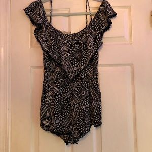 LA HEARTS patterned romper